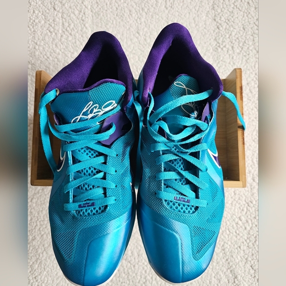 Size 13 - Nike LeBron 9 Low Summit Lake Hornets main image 9